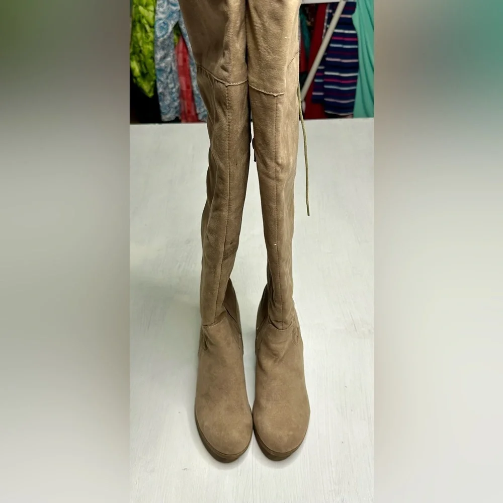 Madden Girl Over-the-Knee Boots • Taupe Faux Suede • G-Deedee • 5.5